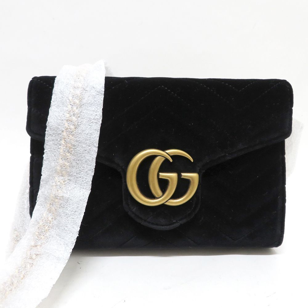 Gucci Metal Fittings Marmont Leather Black GG Shoulder Bag